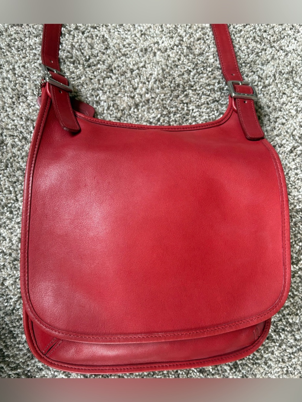 Vintage Coach Red Leather Flap Bag 9135 - Picture 4 of 7